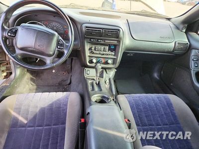 Zdjęcie 8 z 12 samochodu: 2001 CHEVROLET CAMARO VIN:2G1FP32K312119515 - miniatura