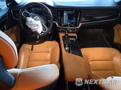Zdjęcie 8 z 12 samochodu: 2018 VOLVO S90 T5 MOMENTUM VIN:LVY982AK4JP025187 - miniatura