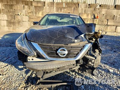 Piąte zdjęcie samochodu w środku: 2018 NISSAN ALTIMA 2.5 SR VIN:1N4AL3APXJC286681 - miniatura