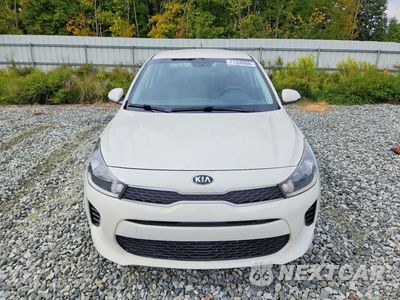 Piąte zdjęcie samochodu w środku: 2020 KIA RIO S VIN:3KPA24AD8LE317169 - miniatura