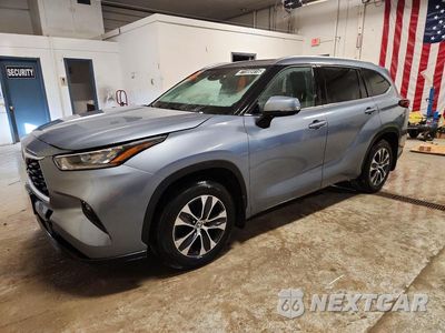 2020 TOYOTA HIGHLANDER XLE 5TDGZRBH1LS023333 - główne zdjęcie licytacji z USA - miniatura