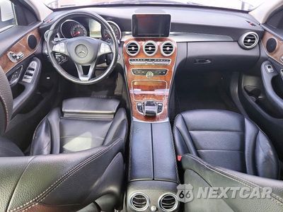 Zdjęcie 8 z 12 samochodu: 2016 MERCEDES-BENZ C 300 VIN:55SWF4JB3GU120207 - miniatura