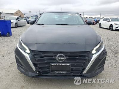 Piąte zdjęcie samochodu w środku: 2023 NISSAN ALTIMA SL VIN:1N4BL4EW5PN418061 - miniatura