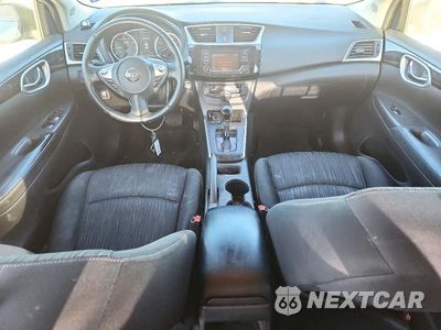 Zdjęcie 8 z 12 samochodu: 2018 NISSAN SENTRA SV VIN:3N1AB7AP1JY341436 - miniatura
