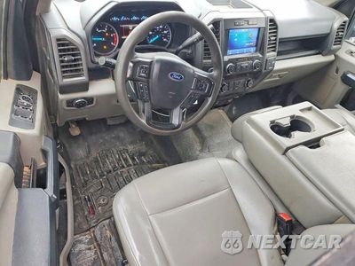 Zdjęcie 8 z 12 samochodu: 2022 FORD F350 SUPER DUTY VIN:1FT8W3BT5NEF88529 - miniatura