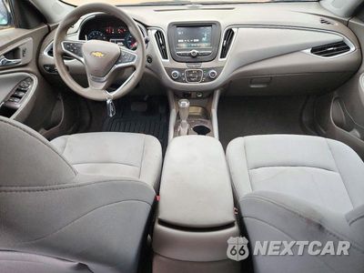 Zdjęcie 8 z 12 samochodu: 2016 CHEVROLET MALIBU LS VIN:1G1ZC5ST6GF202120 - miniatura