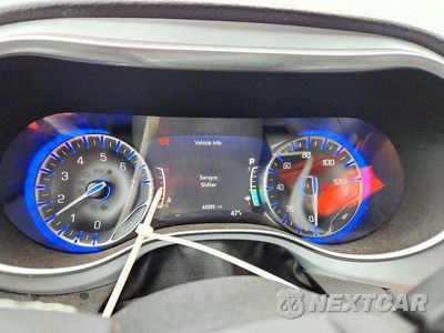 Zdjęcie 9 z 12 samochodu: 2025 CHRYSLER PACIFICA LIMITED VIN:2C4RC1GG4SR554982 - miniatura