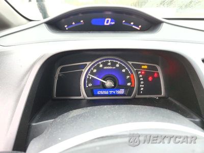 Zdjęcie 9 z 12 samochodu: 2009 HONDA CIVIC LX VIN:2HGFA16509H319957 - miniatura