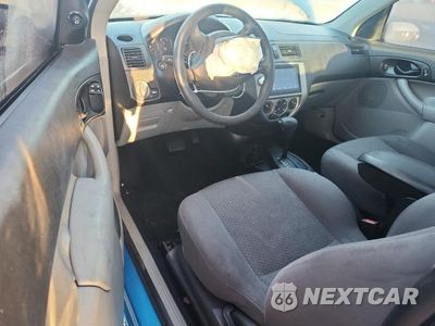 Zdjęcie 8 z 12 samochodu: 2007 FORD FOCUS ZX3 VIN:1FAHP31N77W282211 - miniatura