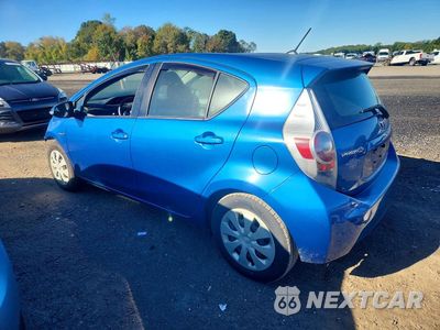 Drugie zdjęcie samochodu z przodu: 2014 TOYOTA PRIUS C TWO VIN:JTDKDTB31E1073840 - miniatura