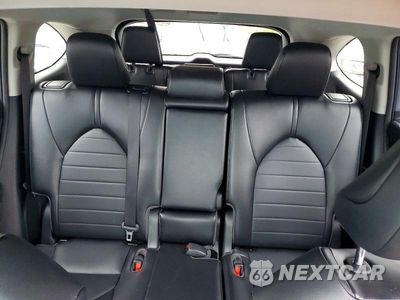 Zdjęcie 10 z 13 samochodu: 2021 TOYOTA HIGHLANDER XLE VIN:5TDGZRAH6MS089301 - miniatura