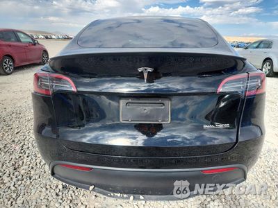 Zdjęcie 6 z 12 samochodu: 2025 TESLA MODEL Y VIN:7SAYGDEF9SF299286 - miniatura