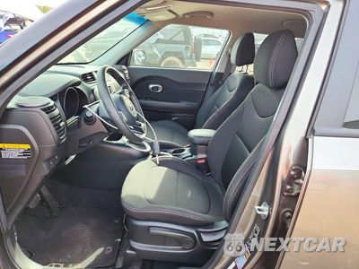 Zdjęcie 7 z 12 samochodu: 2019 KIA SOUL BASE VIN:KNDJN2A2XK7665791 - miniatura