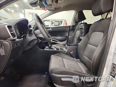 Zdjęcie 7 z 13 samochodu: 2021 KIA SPORTAGE LX VIN:KNDPM3AC4M7918697 - miniatura