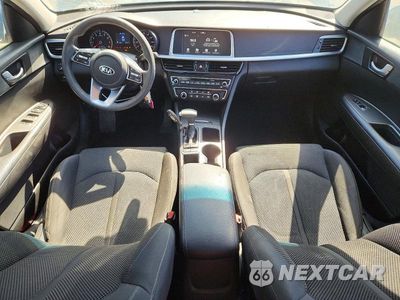 Zdjęcie 8 z 12 samochodu: 2019 KIA OPTIMA LX VIN:5XXGT4L39KG333382 - miniatura