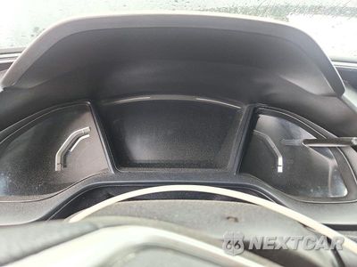 Zdjęcie 9 z 13 samochodu: 2019 HONDA CIVIC LX VIN:19XFC2F61KE045788 - miniatura