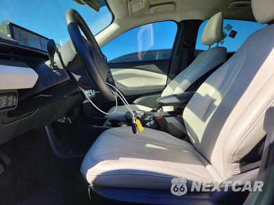 Zdjęcie 7 z 13 samochodu: 2023 FORD MUSTANG MACH-E PREMIUM VIN:3FMTK3R41PMB10184 - miniatura