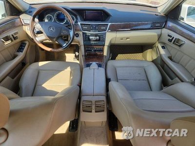 Zdjęcie 8 z 12 samochodu: 2013 MERCEDES-BENZ E 350 4MATIC VIN:WDDHF8JB0DA728486 - miniatura