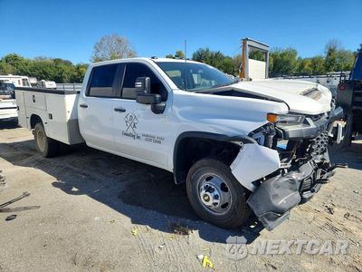 Czwarte zdjęcie samochodu z boku: 2020 CHEVROLET SILVERADO K3500 VIN:1GB4YSEY4LF346515 - miniatura