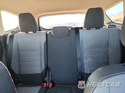 Zdjęcie 10 z 13 samochodu: 2017 FORD ESCAPE S VIN:1FMCU0F78HUC95158 - miniatura
