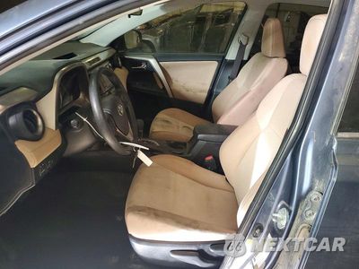 Zdjęcie 7 z 14 samochodu: 2014 TOYOTA RAV4 XLE VIN:JTMRFREV4ED061074 - miniatura