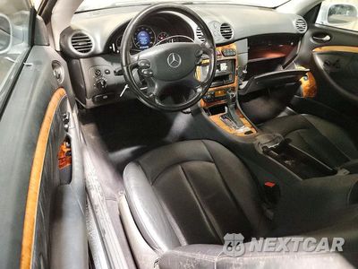 Zdjęcie 8 z 13 samochodu: 2003 MERCEDES-BENZ CLK 500 VIN:WDBTJ75J13F048871 - miniatura
