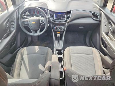Zdjęcie 8 z 12 samochodu: 2022 CHEVROLET TRAX LS VIN:KL7CJNSM2NB512973 - miniatura