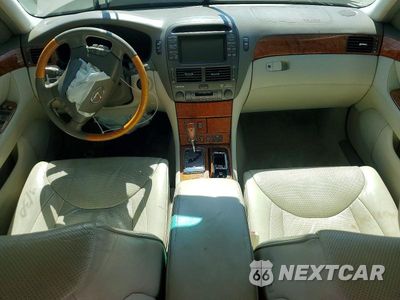 Zdjęcie 8 z 12 samochodu: 2006 LEXUS LS 430 VIN:JTHBN36F265031865 - miniatura