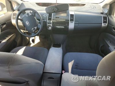 Zdjęcie 8 z 12 samochodu: 2006 TOYOTA PRIUS BASE VIN:JTDKB20U963163576 - miniatura