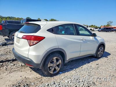 Trzecie zdjęcie samochodu z tyłu: 2017 HONDA HR-V LX VIN:3CZRU5H31HM709322 - miniatura