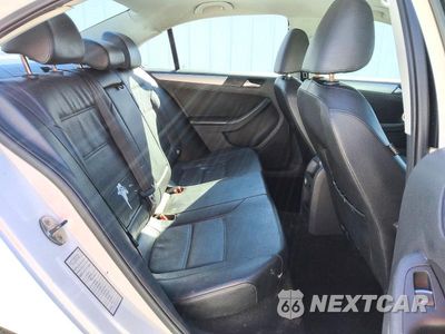 Zdjęcie 10 z 13 samochodu: 2013 VOLKSWAGEN JETTA SE VIN:3VWDP7AJ4DM404500 - miniatura