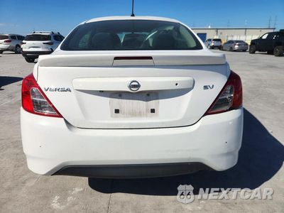 Zdjęcie 6 z 13 samochodu: 2019 NISSAN VERSA SV VIN:3N1CN7AP2KL865547 - miniatura
