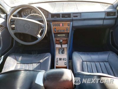 Zdjęcie 8 z 12 samochodu: 1987 MERCEDES-BENZ 300 TDT VIN:WDBEB93D1HF020171 - miniatura