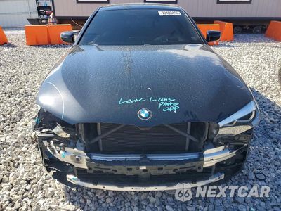 Piąte zdjęcie samochodu w środku: 2018 BMW 530E VIN:WBAJA9C56JB253582 - miniatura