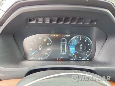 Zdjęcie 9 z 13 samochodu: 2016 VOLVO XC90 T6 VIN:YV4A22PL7G1025747 - miniatura