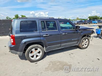 Trzecie zdjęcie samochodu z tyłu: 2016 JEEP PATRIOT SPORT VIN:1C4NJPBB0GD589001 - miniatura