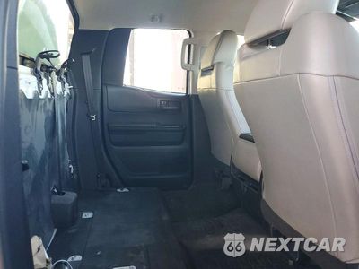 Zdjęcie 10 z 12 samochodu: 2018 TOYOTA TUNDRA SR VIN:5TFTY5F11JX010340 - miniatura