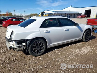 Trzecie zdjęcie samochodu z tyłu: 2016 CHRYSLER 300 S VIN:2C3CCAGG7GH112060 - miniatura