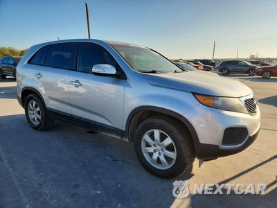 Czwarte zdjęcie samochodu z boku: 2013 KIA SORENTO LX VIN:5XYKT3A14DG332418 - miniatura