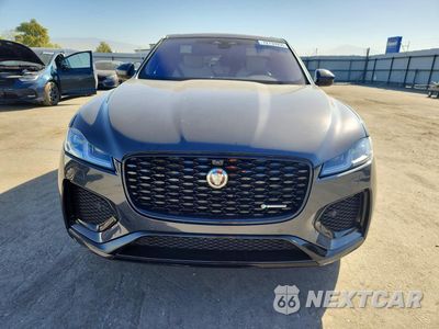 Piąte zdjęcie samochodu w środku: 2021 JAGUAR F-PACE R-DYNAMIC S VIN:SADCT2FU6MA676306 - miniatura