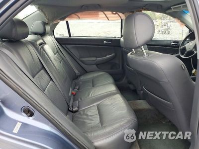 Zdjęcie 10 z 13 samochodu: 2007 HONDA ACCORD EX VIN:1HGCM56887A126396 - miniatura