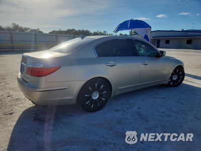 Trzecie zdjęcie samochodu z tyłu: 2010 HYUNDAI GENESIS 3.8L VIN:KMHGC4DE7AU075769 - miniatura