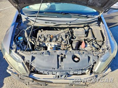 Zdjęcie 11 z 13 samochodu: 2014 HONDA CIVIC LX VIN:19XFB2F56EE234001 - miniatura