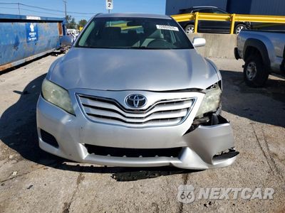 Piąte zdjęcie samochodu w środku: 2011 TOYOTA CAMRY LE VIN:4T1BF3EK2BU718160 - miniatura