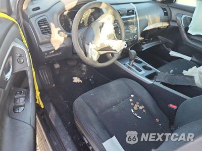 Zdjęcie 8 z 12 samochodu: 2015 NISSAN ALTIMA 2.5 VIN:1N4AL3AP9FN919280 - miniatura