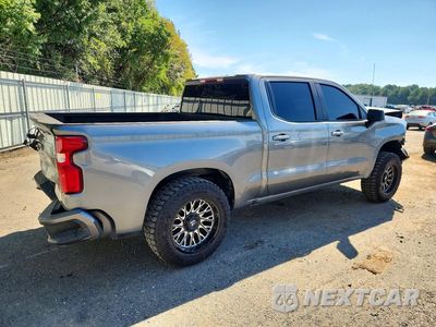 Trzecie zdjęcie samochodu z tyłu: 2019 CHEVROLET SILVERADO K1500 RST VIN:3GCUYEED9KG278204 - miniatura