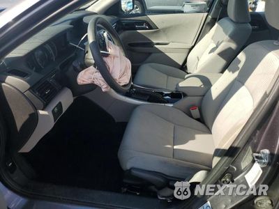 Zdjęcie 7 z 12 samochodu: 2017 HONDA ACCORD LX VIN:1HGCR2F3XHA300670 - miniatura