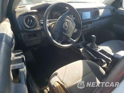 Zdjęcie 8 z 12 samochodu: 2017 TOYOTA TACOMA SR VIN:5TFRX5GN5HX080254 - miniatura