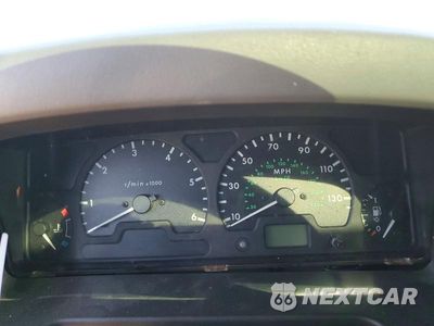 Zdjęcie 9 z 13 samochodu: 2001 LAND ROVER DISCOVERY SERIES II VIN:SALTY15461A716106 - miniatura