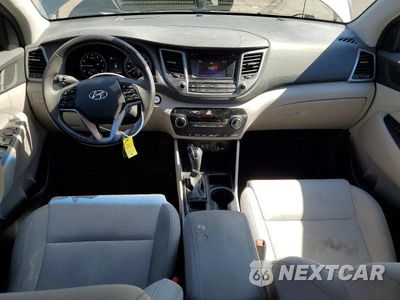 Zdjęcie 8 z 12 samochodu: 2016 HYUNDAI TUCSON SPORT VIN:KM8J3CA24GU164797 - miniatura